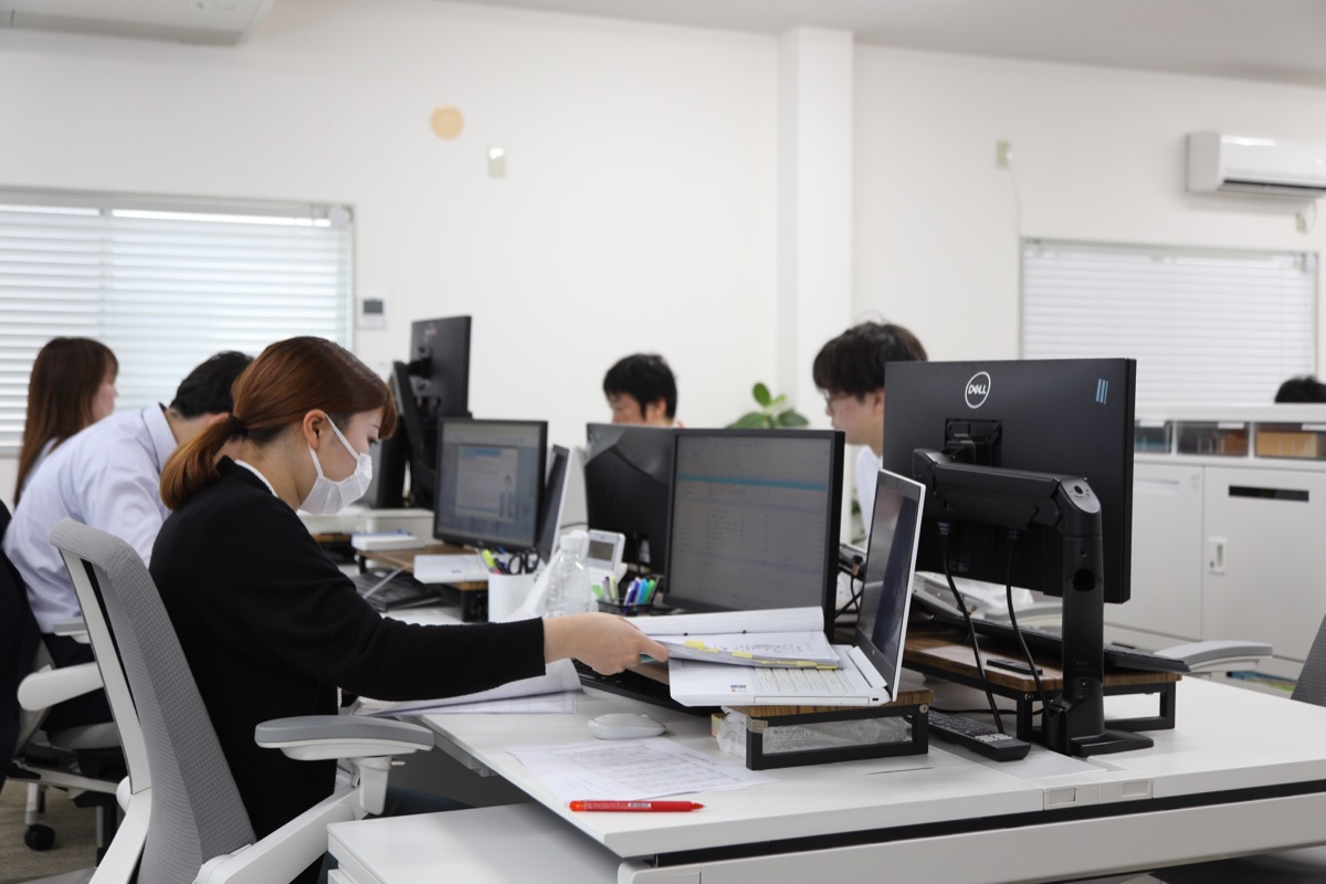 事務所の様子